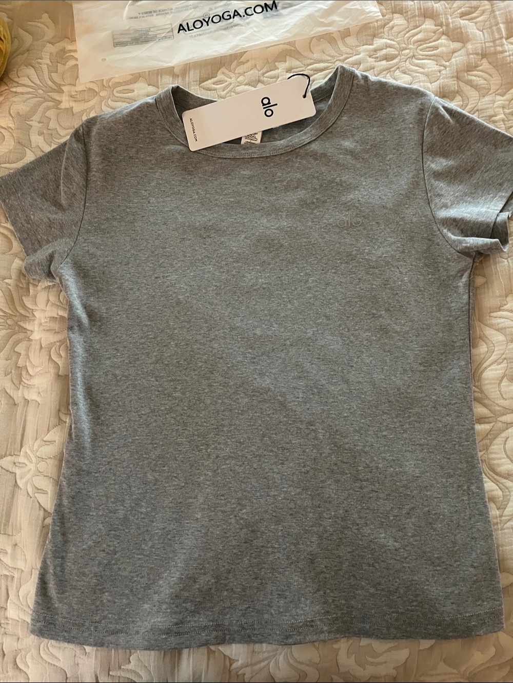 ALO Yoga Woman’s  Short Sleeve Tee - Heather Gray